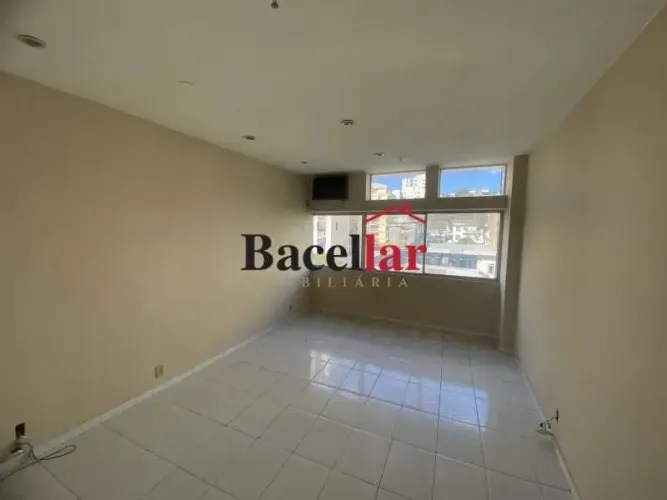 Sala : / Comercial / Estácio