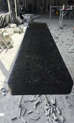 Pia de  Mármores  e Granitos 