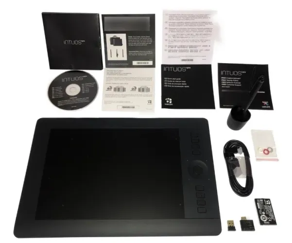 Wacom Intuos Pro Pth-651/k Semi Nova Completa C/ Acessorios