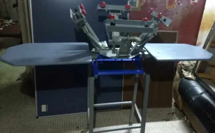 Carrossel Para Serigrafia Ou Estamparia 4 Garras 2 Berços usdo um vez