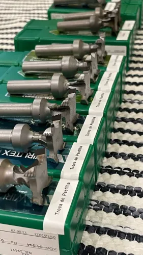 Fresa Diamantada para painel Canaletado Wirutex Router CNC Usinagem