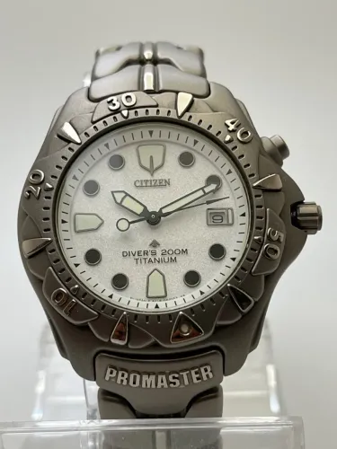 Citizen Promaster - Titanium / Diver 200M