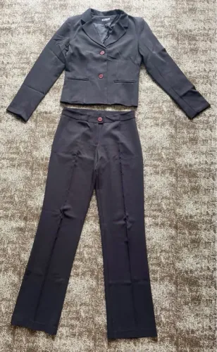 Conjunto Blazer e Calça Feminino Cinza