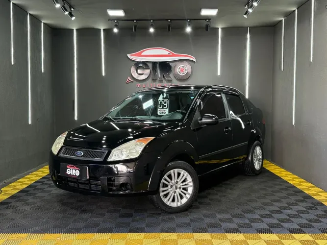 Ford Fiesta Sedan 1.0 8V Flex 4P 2009