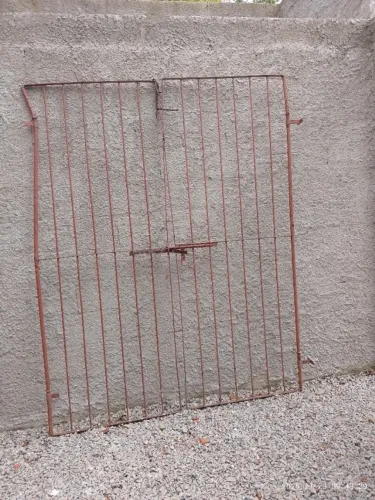 Portão 1,66m x 2,16m de Ferro