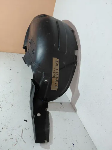 Parabarro traseiro Fluence 2011/2017 lado direito 