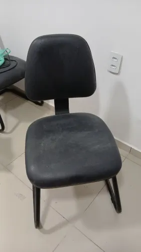 Cadeiras de escritório sem braço