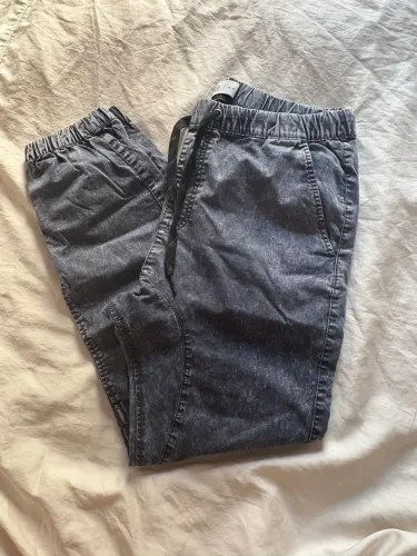 Calça jogger cotton on tamanho 42