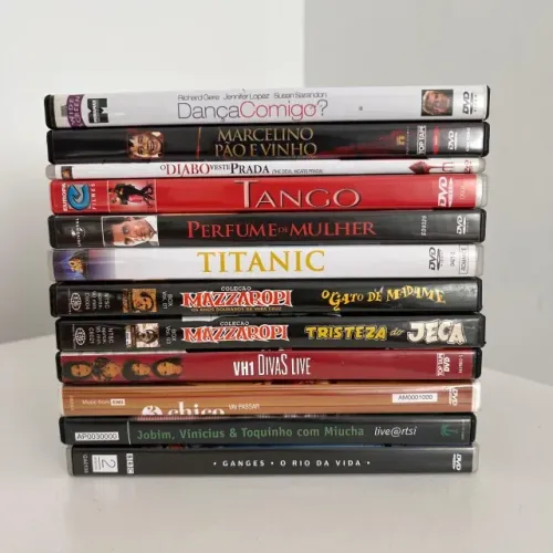 DVDs variados a partir de R$ 12