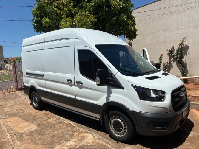 Ford Transit Furgão 2.0 Longo Turbo DIE Aut. 2023