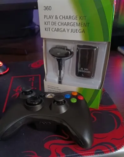 Controle original Xbox 360 com kit de carregamento