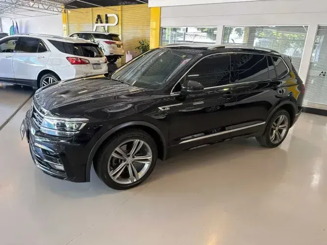 Volkswagen Tiguan Allspac R-line 350 TSI 2.0 4X4 2018