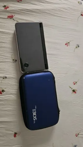 Nintendo DSi XL - Estado de novo