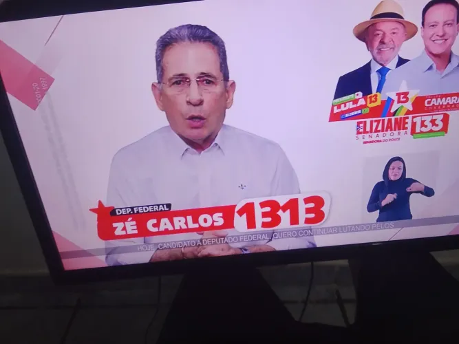 TV 32 polegadas nova da SOC botão digital