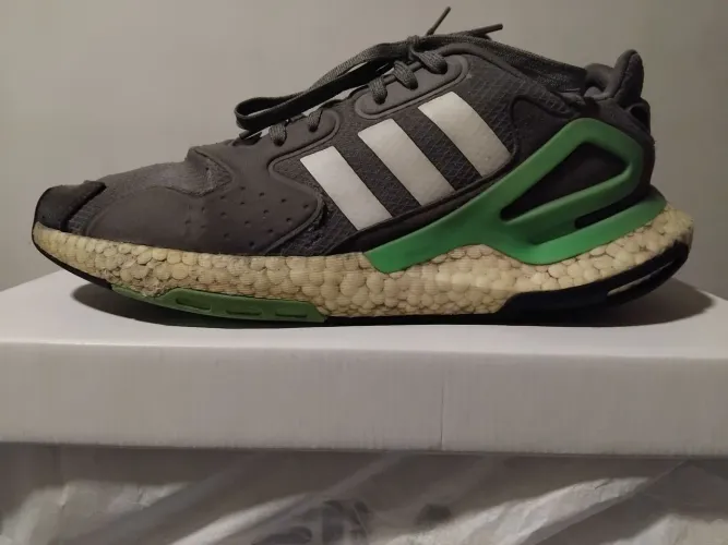 Tênis adidas boost original tamanho 43 usado