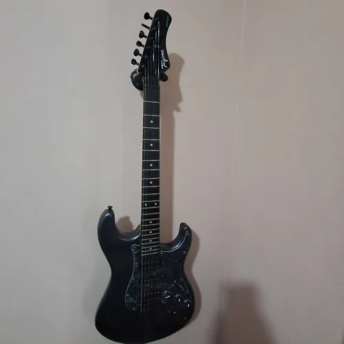Guitarra Tagima sixmart modificada