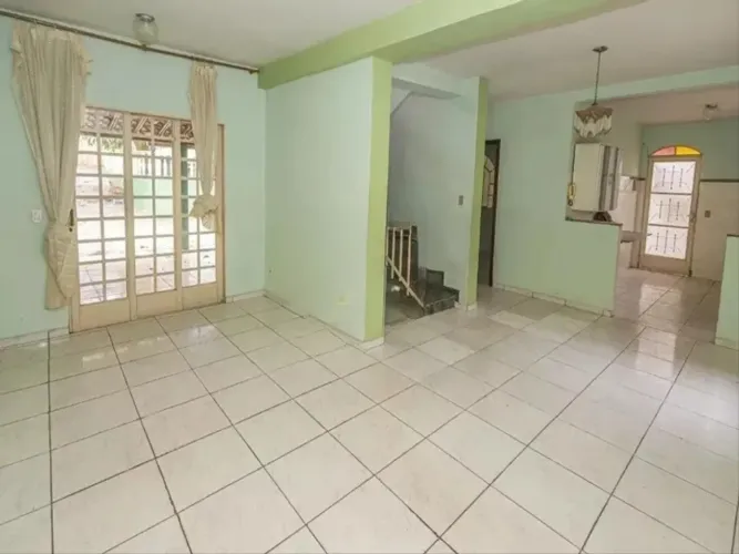 Venda - CASA - SERRANO Belo Horizonte MG