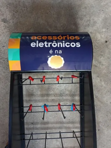 Pra você comerciante, quer expor suas mercadorias., expositores seminovos apenas R$ 250,00