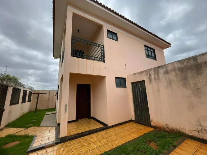 Sobrado disponível para locação, próximo a FAR, Setor Morada do Sol, Rio Verde, GO