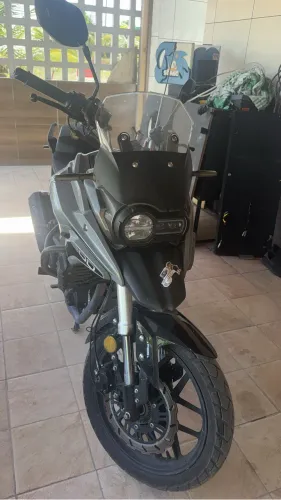 VENDO MOTO ACEITO SOM E CELULAR