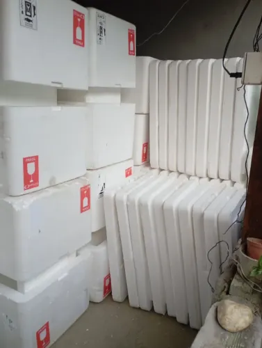 Caixas de isopor grandes 120 Litros