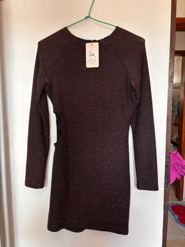 Vestido curto manga longa dot store