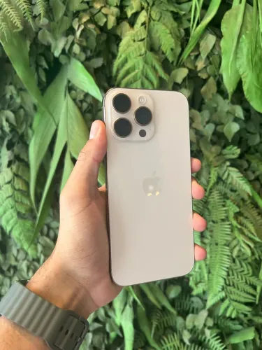iPhone 16 pro max 256GB Desert 98%