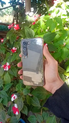 Vendo troco S23 256gb cor preto