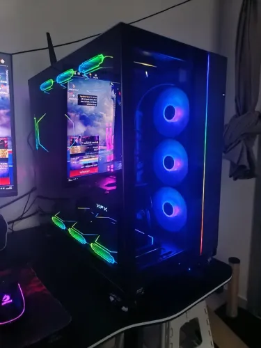 Gabinete Liam li Dynamic Evo com 7 fans reversa
