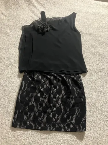 Conjunto Blusinha e Saia Femininas