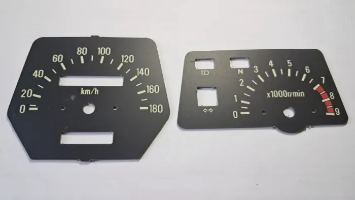 Par de mostradores XT 600