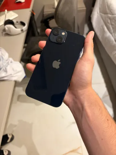 iPhone 13 - 128gb