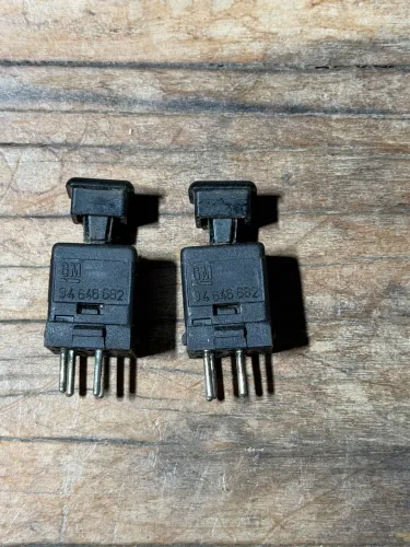 par de botão acionamento espelho retrovisor elétrico Opala Caravan 