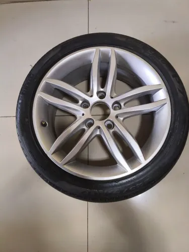 Uma rodagem 17 5 furos para BMW 