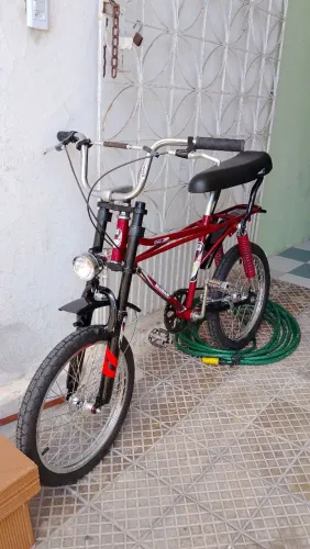 Bicicleta Brandani não é Monark é antiga 