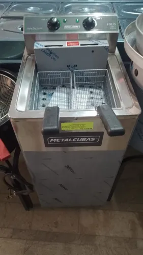 Fritadeira zona fria metalcubas 8000W