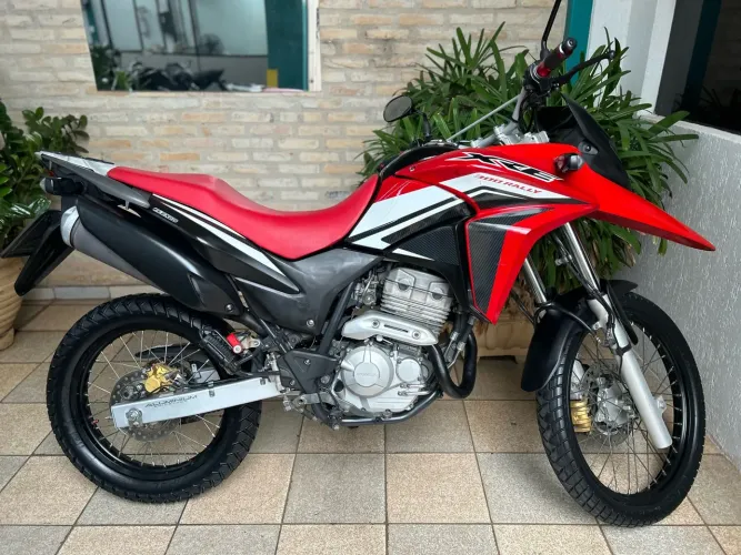 Honda Xre 300 rally