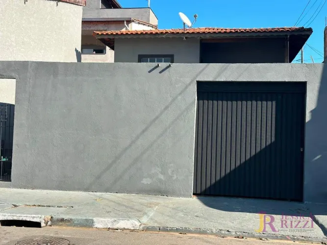 Casa com 2 dormitórios para alugar, 120 m² por R$ 1.800,00/mês - Cidade Planejada I - Brag