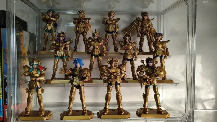 Blokees Saint Seiya cavaleiros de ouro.