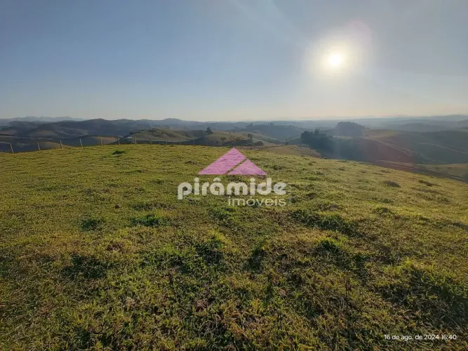 Terreno à venda, 30198 m² por R$ 680.000,00 - Oriente - Cunha/SP