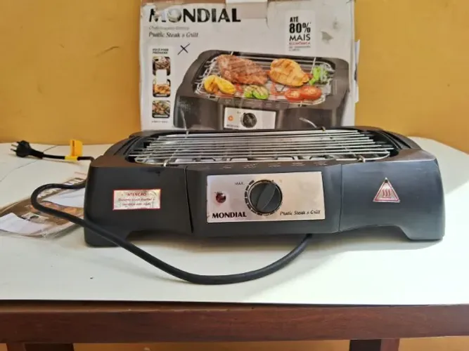 CHURRASQUEIRA MONDIAL SEMI NOVA ZAP. 98687.7951