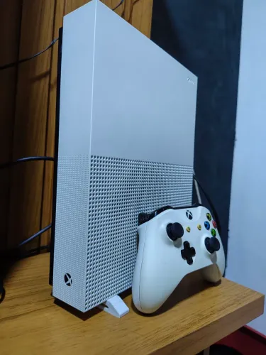 Xbox one s all digital 1 terabyte 