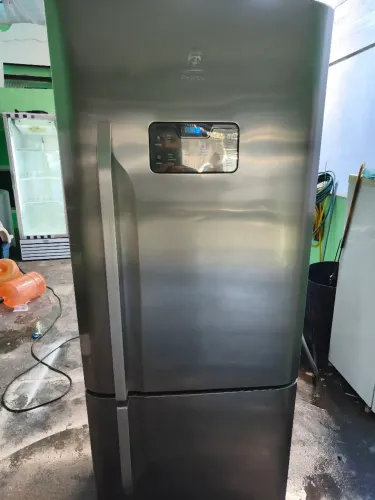 Geladeira Electrolux Frost Free inverse