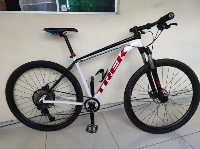 Caloi Explorer 10 - Pintura de TREK Procalibre 9.8 (Tam 19)