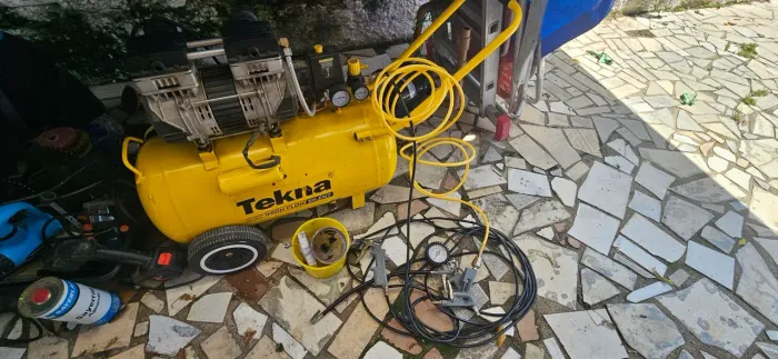 Compressor de ar 50 litros sem óleo 8bar tekna