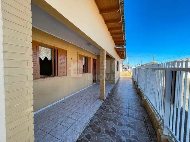 Casa à venda, 140 m² - Erechim - Balneário Arroio do Silva/SC