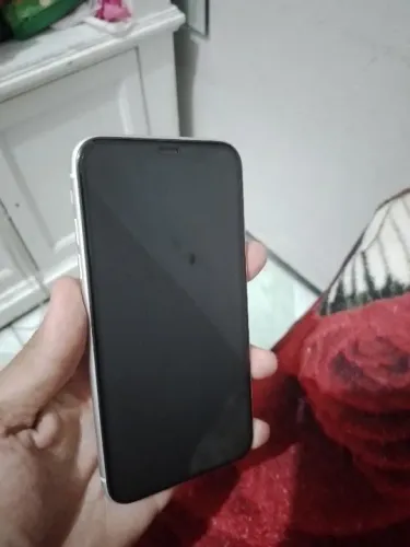 iPhone 11 64GB 
