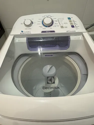 Máquina de Lavar Electrolux Jet&Clean 8,5kg | Excelente Estado