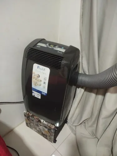 Ar Condicionado Portátil Pinguino Modelo C105 10.500btus