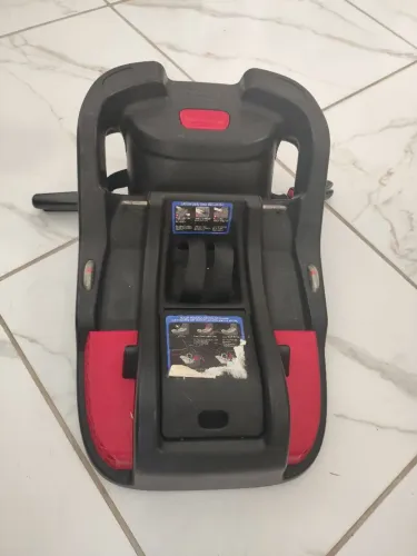 Bebe conforto Britax com base veicular